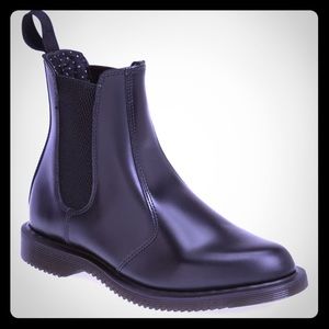 BN US 7 FLORA WOMEN'S SMOOTH LEATHER CHELSEA BOOTS